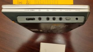 Reproductor DVD Portátil Nevir NVR-2740