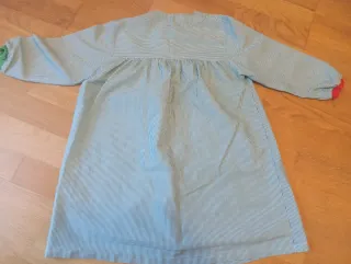 Bata Colegio Jesuitas Rayas Verdes 4 años