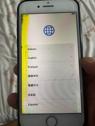 iPhone 8 Apple