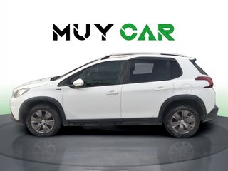Peugeot 2008 BlueHDi 100 Signature 73 kW (100 CV)