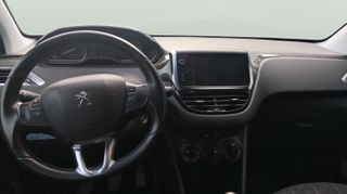 Peugeot 2008 BlueHDi 100 Signature 73 kW (100 CV)
