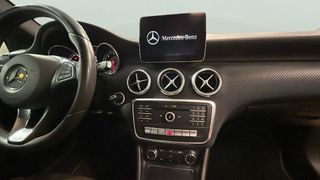 Mercedes-Benz Clase A 200 d AMG Line 100 kW (136 CV)