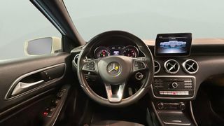 Mercedes-Benz Clase A 200 d AMG Line 100 kW (136 CV)