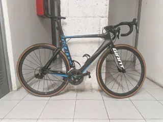 Giant Propel Advanced 2018 in carbonio