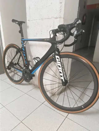 Giant Propel Advanced 2018 in carbonio
