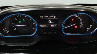 Peugeot 2008 PureTech 110 S&S Allure EAT6 81 kW (110 CV)