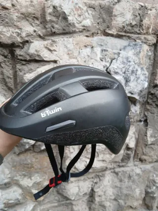 Casco Btwin Cierre Ajustable