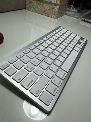 Teclado Bluetooth keyboard
