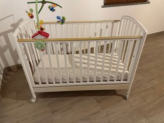 Lettino bimbo con cassettone