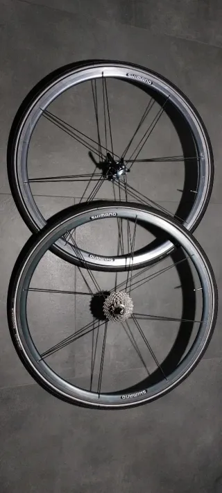 Ruote Bici Corsa Cerchi Shimano WH7700
