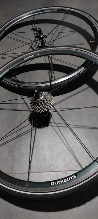 Ruote Bici Corsa Cerchi Shimano WH7700