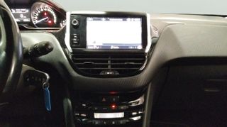 Peugeot 208 PureTech 110 S&S Tech Edition 81 kW (110 CV)