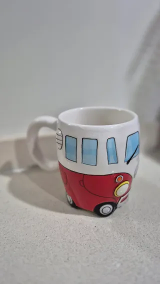 Taza Diseño Caravana Roja