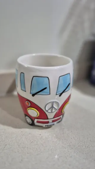 Taza Diseño Caravana Roja