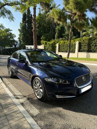 Jaguar XF 2.2 D Luxury 200 CV Automático 