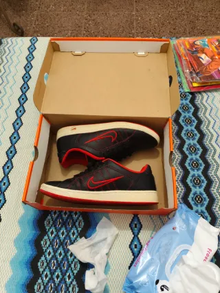 Zapatillas Nike Court Tenis Negras Rojas