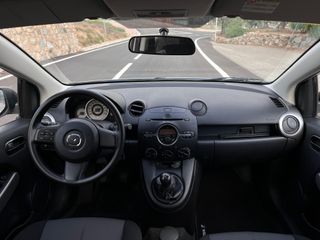 Mazda 2 1.3i *PEGATINA C* 2008