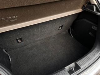 Mazda 2 1.3i *PEGATINA C* 2008