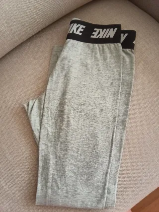 Leggings Nike Mujer Grises