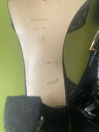 Sandalias Charol Gloria Ortiz Negras