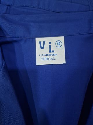 Bata azul de trabajo