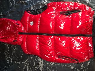 Chaleco Moncler Rojo Brillante