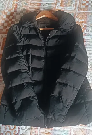 Plumas negro de Zara