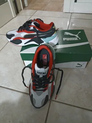 Scarpe Puma Bambino N.36