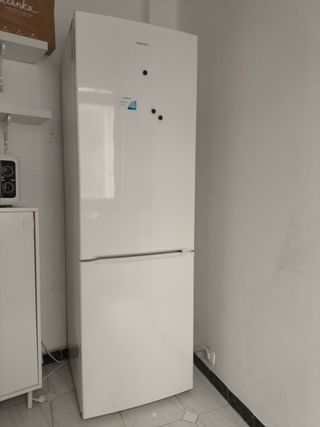 Frigorífico y congelador Nevera blanca