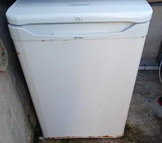 Nevera Indesit