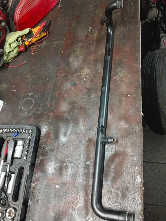 Tubo refrigerante BMW E46