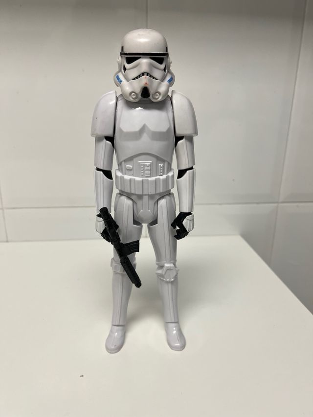 Figuras Star Wars y Marvel