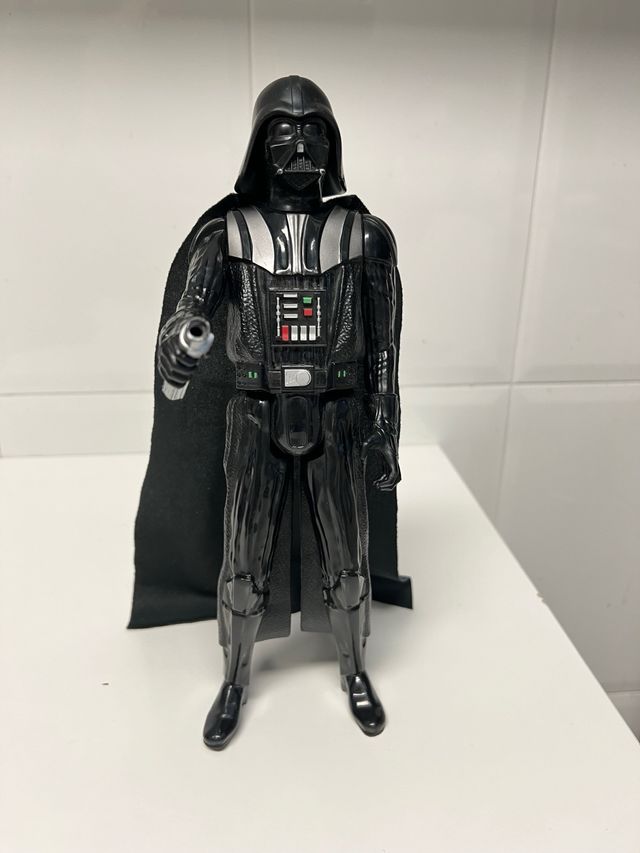 Figuras Star Wars y Marvel