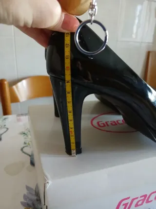 Scarpe con tacco Graceland nere in vernice