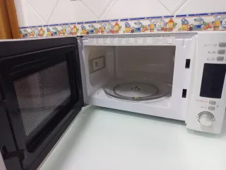 Microondas Candy Seminuevo