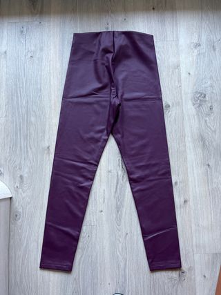 Leggings térmicos morados para chica