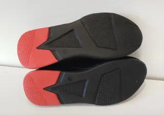 NUEVO Zapatos de seguridad ( Tallaje pequeño)
