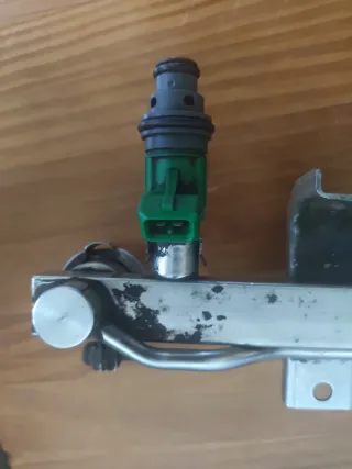 Rampa de Inyección para Saab 9-3 2004