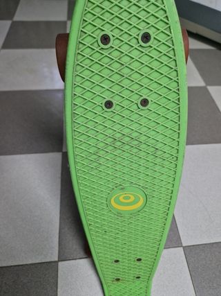 Skate Mini Plástico Rígido Verde