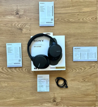 Auriculares Sony WH-CH710N Negros