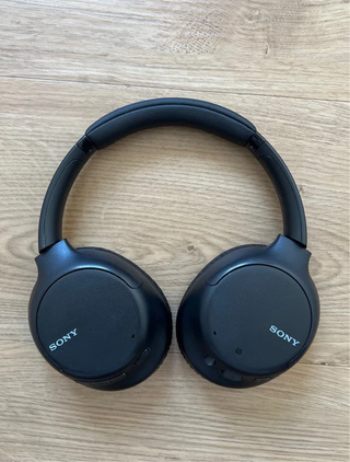 Auriculares Sony WH-CH710N Negros