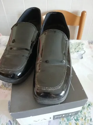 Scarpe donna nere lucide