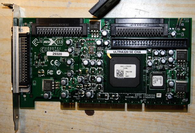 Tarjeta SCSI Adaptec ULTRA320 SE CHA + Cable