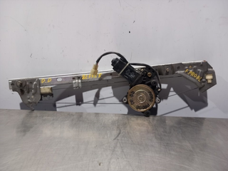 ELEVALUNAS DELANTERO DERECHO FORD PROBE 862100425