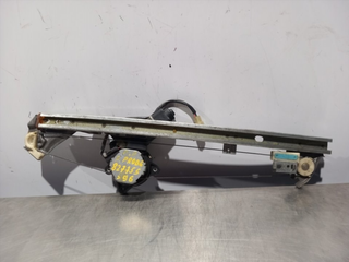 ELEVALUNAS DELANTERO DERECHO FORD PROBE 862100425