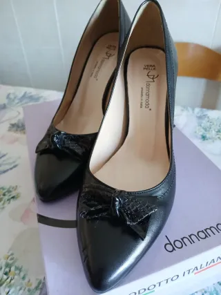 Scarpe donna eleganti nere con fiocco