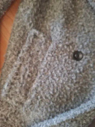 Abrigo gris Bershka