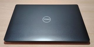 Portátil Dell Latitude 5500. 15'6 p. i7, AMD RX540