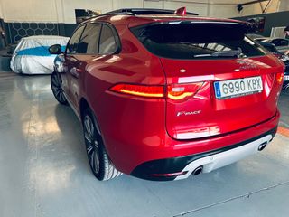Jaguar F-Pace 2017
