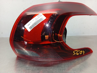 PILOTO TRASERO DERECHO PEUGEOT 2008 HM01 00200841